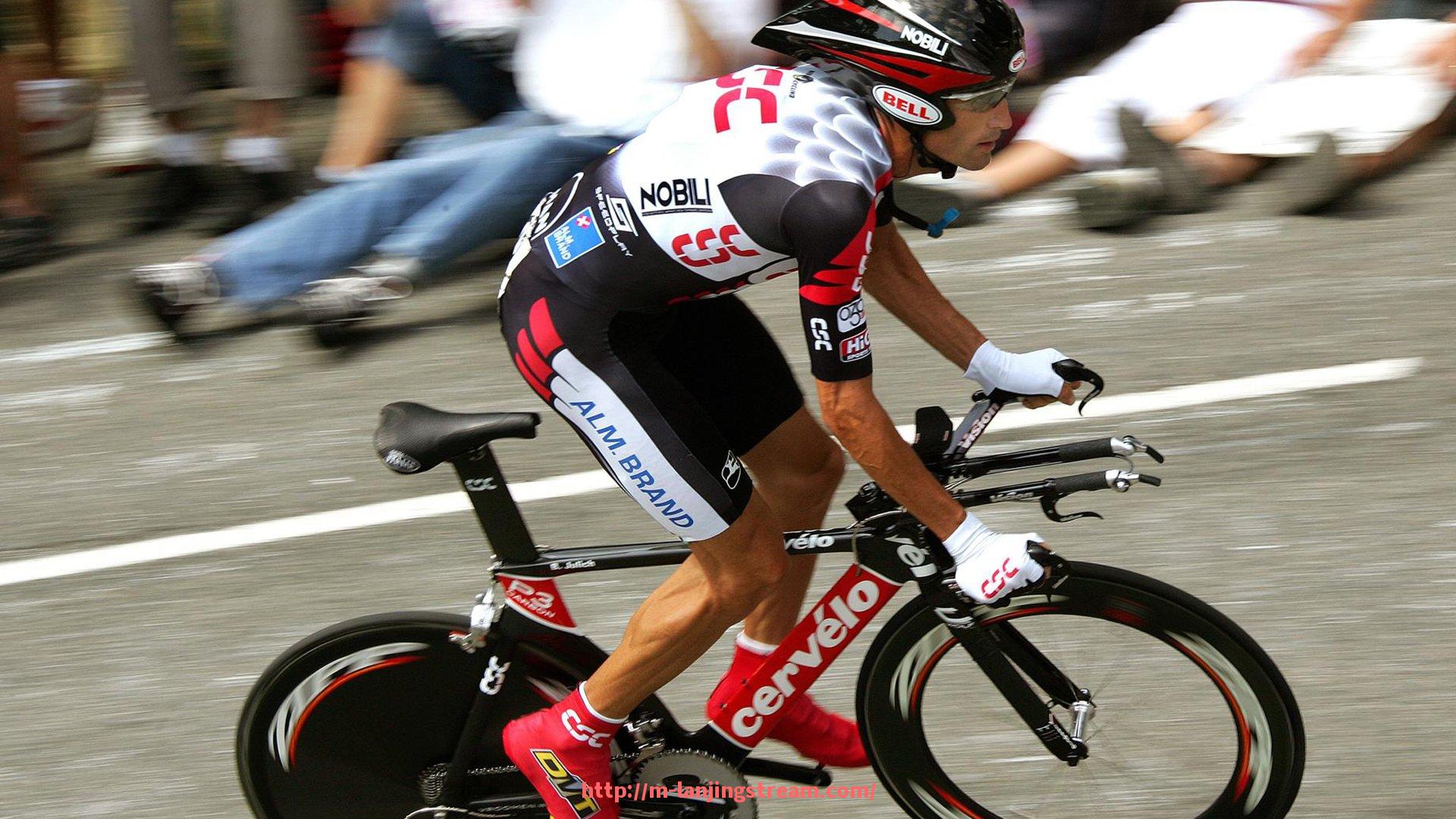 蓝鲸体育直播-健身器材重量参数说明与使用者选择建议